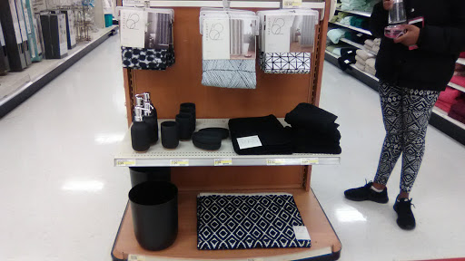 Department Store «Target», reviews and photos, 120 Hawley Ln, Trumbull, CT 06611, USA