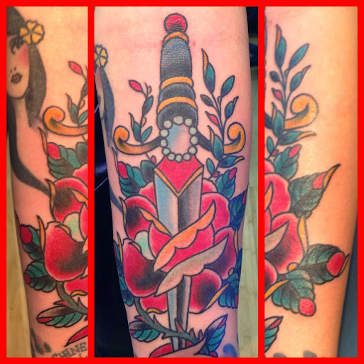 Tattoo Shop «Gypsy Rose Tattoo», reviews and photos, 1505 E Thomas Rd, Phoenix, AZ 85014, USA