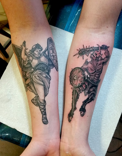 Explore woman leg tattoo ideas, creative tattoo ideas in Tampa, available at HAWKS ELECTRIC TATTOOS