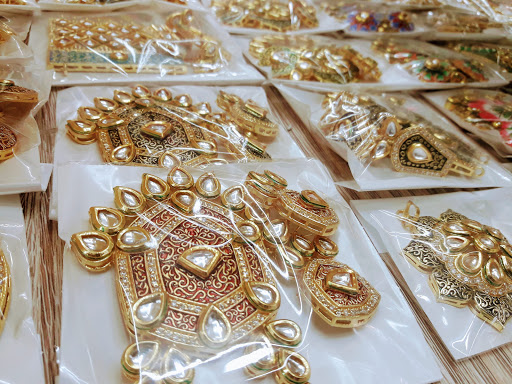 Jewellery making raw materials best shop in Mumbai Maharashtra