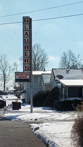 Gun Shop «Glaubers», reviews and photos, 106 4th St, Carrollton, KY 41008, USA