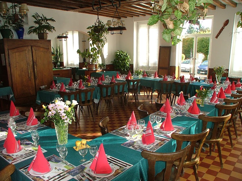 Restaurant Hôtel de la Place à Germigny-des-Prés