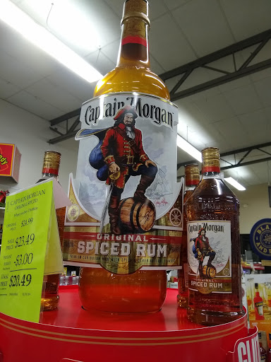 Liquor Store «Liquor City Uncorked», reviews and photos, 501 Crescent Ave, Covington, KY 41011, USA