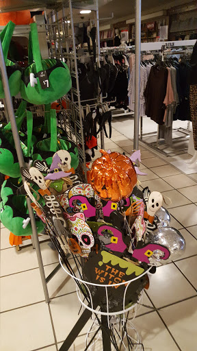 Cosmetics Store «SEPHORA inside JCPenney», reviews and photos, 4680 High Pointe Blvd, Harrisburg, PA 17111, USA