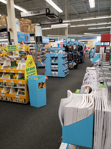 Office Supply Store «Staples», reviews and photos, 1075 N Main St, Warrington, PA 18976, USA