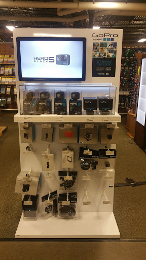 Camping Store «REI», reviews and photos, 2235 NW Allie Ave, Hillsboro, OR 97124, USA