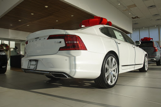 Car Dealer «Wynn Volvo Cars Norristown», reviews and photos, 2049 W Main St, Norristown, PA 19403, USA