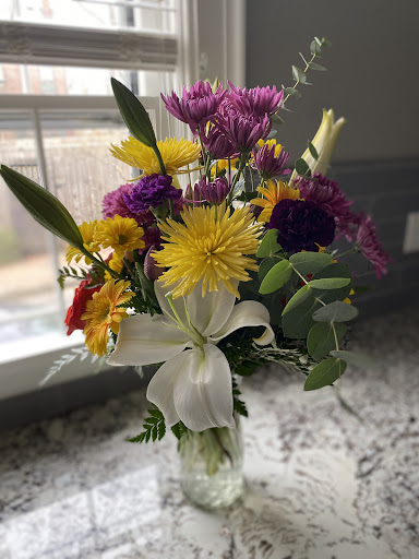 Florist «Village Petals Inc», reviews and photos, 573 S Grant Ave, Columbus, OH 43206, USA