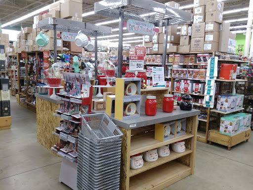 Furniture Store «Cost Plus World Market», reviews and photos, 2155 W 22nd St #500, Oak Brook, IL 60523, USA