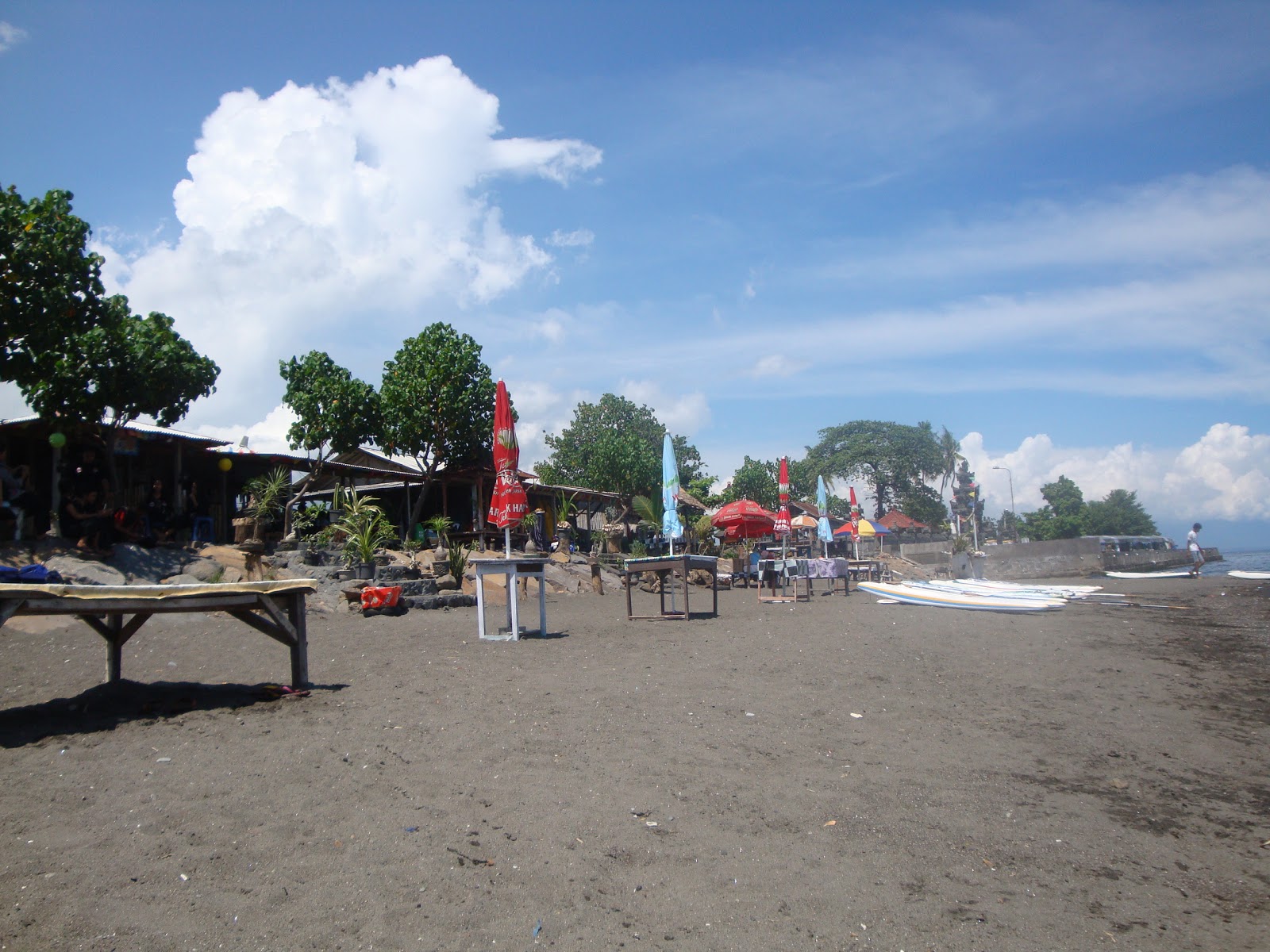 Fotografija West Weighing Beach z prostorna obala