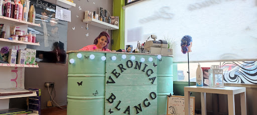 Peluquería Verónica Blanco en TroBajo del Camino, León