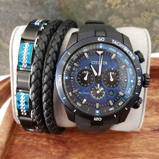 Jewelry Store «Georgetown Jewelers Inc», reviews and photos, 351 Georgetown Square, Wood Dale, IL 60191, USA