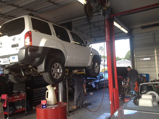 Tire Shop «Firestone Complete Auto Care», reviews and photos, 1817 Lincoln Blvd, Santa Monica, CA 90404, USA