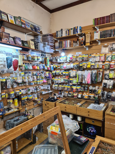 Irresistible Fly Shop