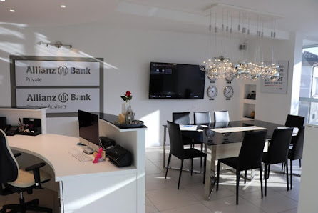 Lara Bagnaresi - Consulente Finanziario Allianz Bank Financial Advisors S.p.A. - Cervia Via XXII Ottobre, 15/B, 48015 Cervia RA, Italia