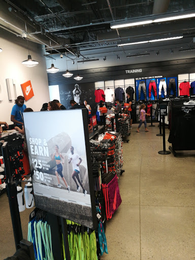 Sportswear Store «Nike Factory Store», reviews and photos, 300 Artisan Way, Somerville, MA 02145, USA