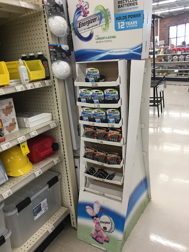 Hardware Store «Dale Hardware Inc», reviews and photos, 3700 Thornton Ave, Fremont, CA 94536, USA