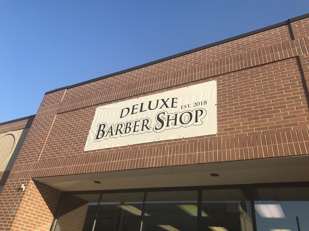 Deluxe Barber Shop 48192