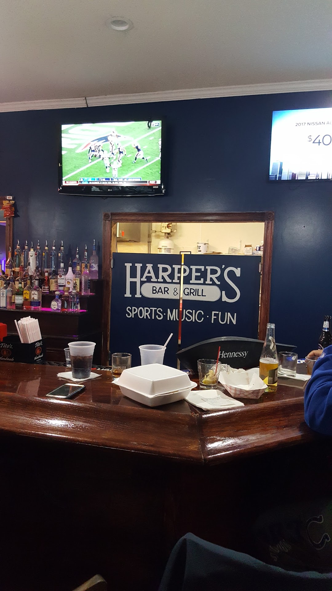 Harpers Bar & Grill