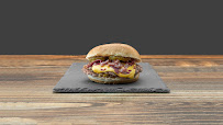 Hamburger du Restauration rapide Old And New Street Sandwich & Smash Burger à Saint-Étienne - n°5