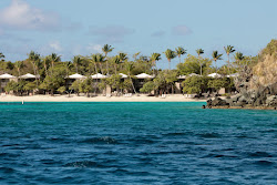 Caneel Bay beach'in fotoğrafı biraz temiz temizlik seviyesi ile