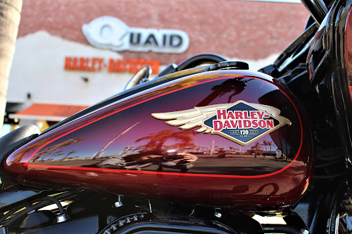 Quaid Harley Davidson image