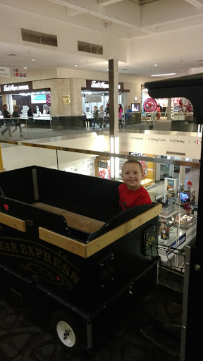 Shopping Mall «Vancouver Mall», reviews and photos, 8700 NE Vancouver Mall Dr, Vancouver, WA 98662, USA