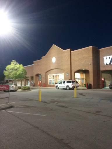 Grocery Store «Winn-Dixie», reviews and photos, 4701 Center Point Rd, Pinson, AL 35126, USA