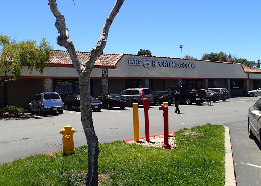 Sporting Goods Store «Big 5 Sporting Goods - Pinole», reviews and photos, 1572 Fitzgerald Dr, Pinole, CA 94564, USA