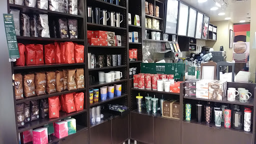 Department Store «Target», reviews and photos, 3200 N Federal Hwy, Fort Lauderdale, FL 33306, USA