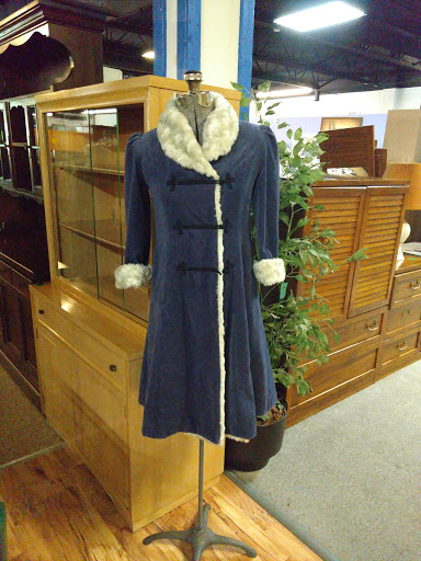 Thrift Store «Freedom Treasures Resale Store», reviews and photos, 7570 Cooley Lake Rd, Waterford Twp, MI 48327, USA