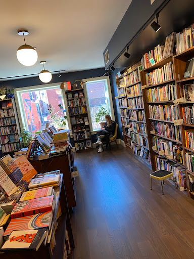 Used Book Store «Idle Time Books», reviews and photos, 2467 18th St NW, Washington, DC 20009, USA