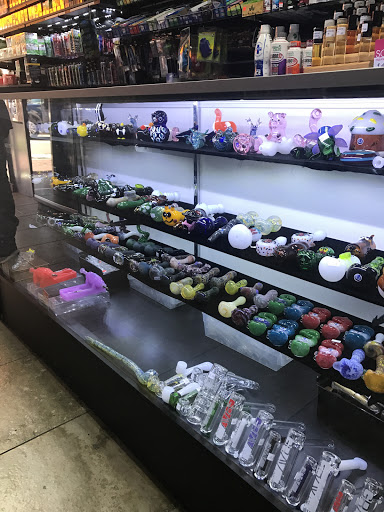 Cigar Shop «Pipe & Pouch Smoke Shop», reviews and photos, 53 N Orange Ave, Orlando, FL 32801, USA