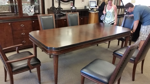 Furniture Store «Raymour & Flanigan Furniture and Mattress Store», reviews and photos, 300-A Water Loop Ln, Collegeville, PA 19426, USA