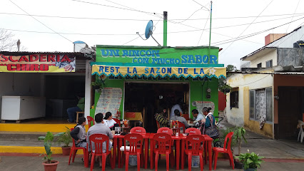 Restaurant La Sazón de la Flor - C. Hidalgo 108, Tecolotitlán, 93570 Tecolutla, Ver., Mexico