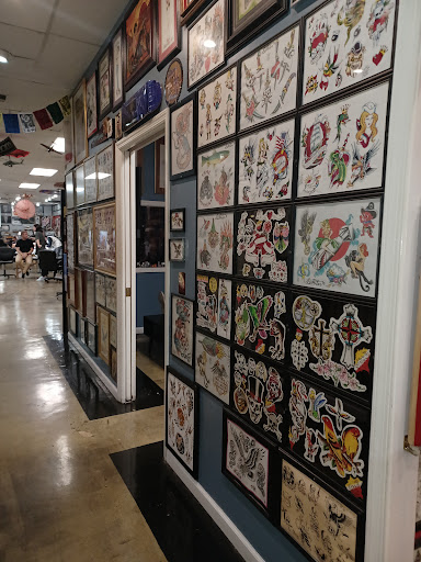 Tattoo Shop «Hellcat Tattoo», reviews and photos, 1896 Palm Beach Lakes Blvd #100, West Palm Beach, FL 33409, USA