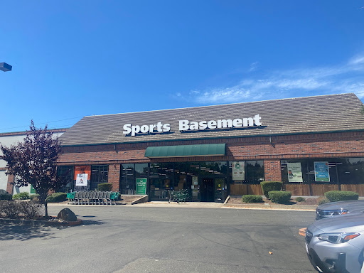 Sporting Goods Store «Sports Basement San Ramon», reviews and photos, 1041 Market Pl, San Ramon, CA 94583, USA