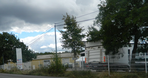 Photo 1 - 4s Pieces Auto