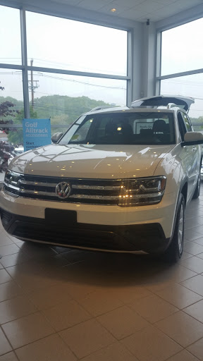 Volkswagen Dealer «Colonial Volkswagen», reviews and photos, 89 Turnpike Rd, Westborough, MA 01581, USA