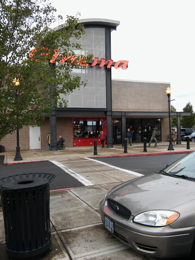 Movie Theater «Independence Cinema», reviews and photos, 450 S 2nd St, Independence, OR 97351, USA