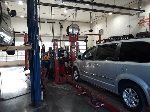 Auto Repair Shop «Tuffy Tire & Auto Service Center», reviews and photos, 20250 South La Grange Road, Frankfort, IL 60423, USA