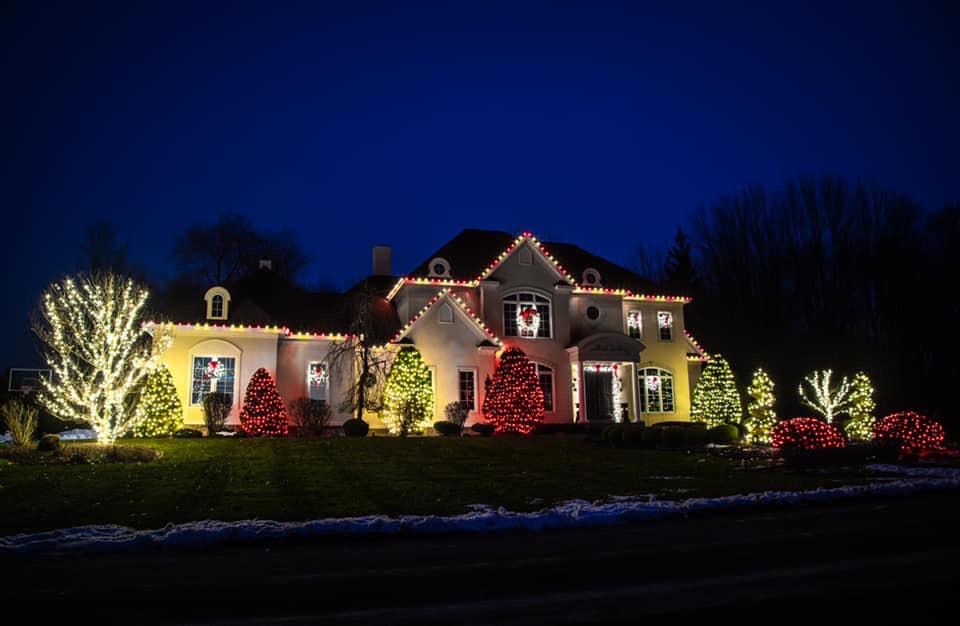 The Christmas Team - Christmas Light Installation