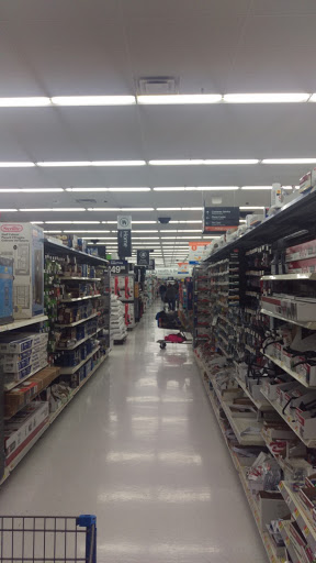 Department Store «Walmart Supercenter», reviews and photos, 3002 Stacy Allison Way, Woodburn, OR 97071, USA