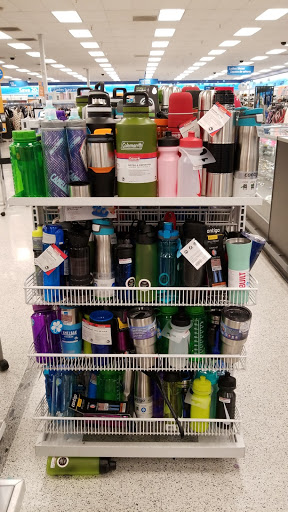 Clothing Store «Ross Dress for Less», reviews and photos, 340 W Kettleman Ln, Lodi, CA 95240, USA