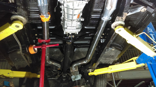 Auto Body Shop «Slix», reviews and photos, 240 Canyon Bend, Canyon Lake, TX 78133, USA