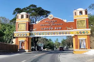Ilocos Sur-La Union Border Arch image