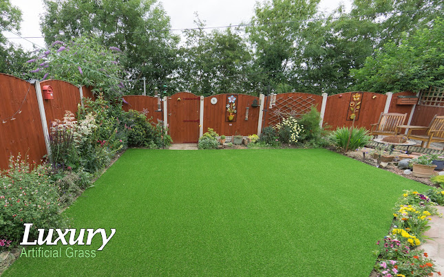 Reviews of Luxury Artificial Grass in Derby - Landscaper