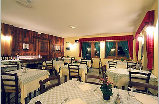 Camping Bar Ristorante Lac Lexert in Bionaz, Valle d'Aosta