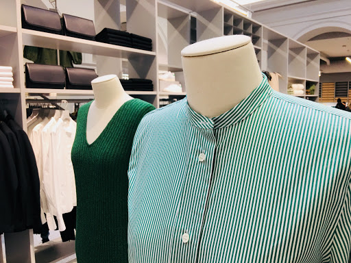 Stores to buy women's blouses Copenhagen
