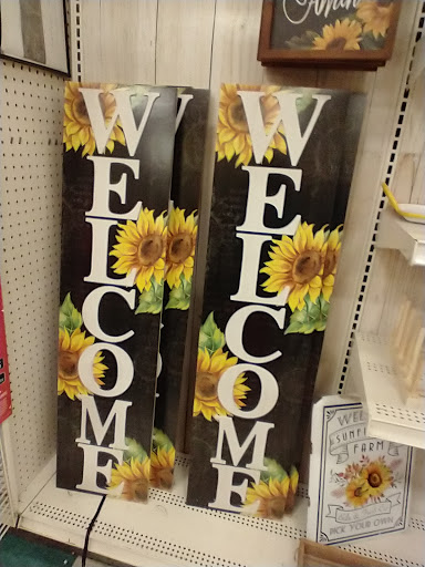 Craft Store «Michaels», reviews and photos, 821 Center Point Way, Gaithersburg, MD 20878, USA